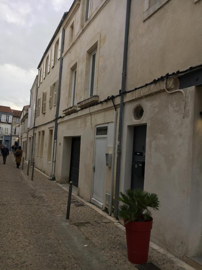 Nid Douillet T2 Wifi Centre Historique 3 Etoiles Appartement La Rochelle  Buitenkant foto